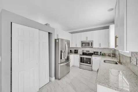 149 Bellezza Terrace Royal Palm Beach FL 33411