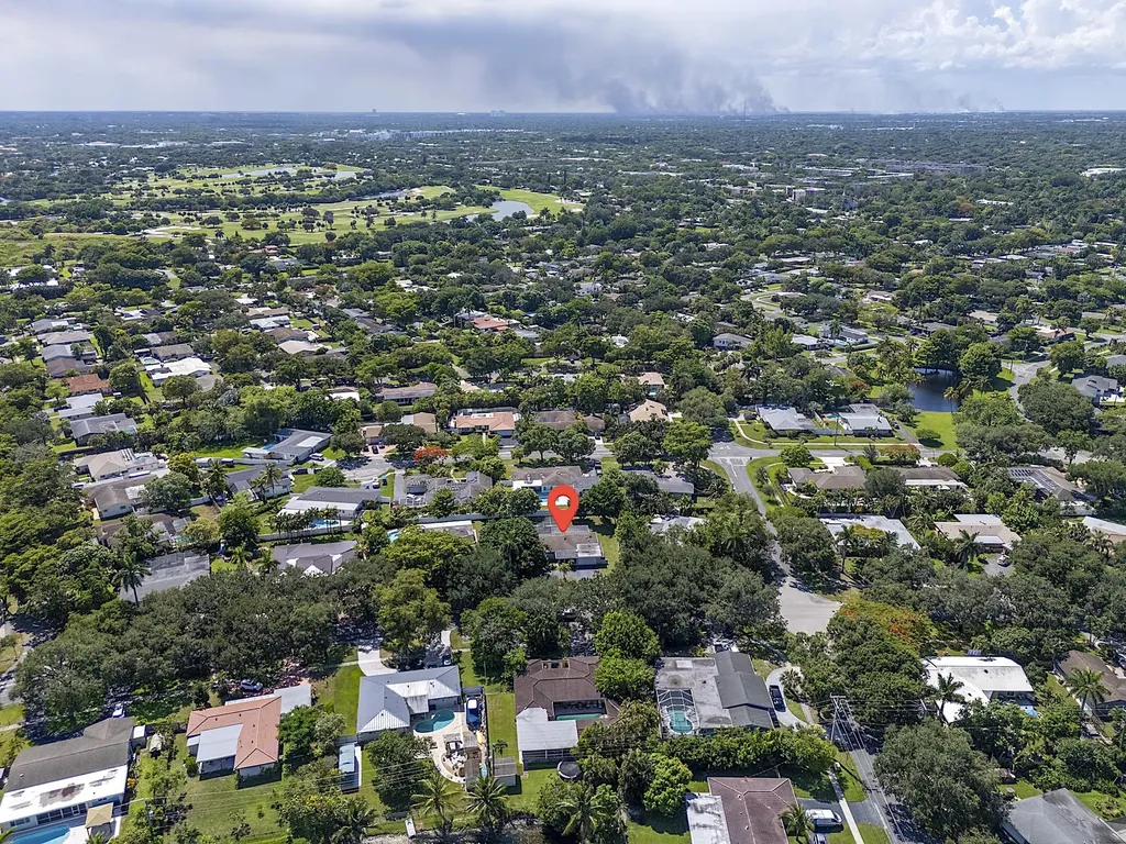 521 SW 59th Avenue Plantation FL 33317