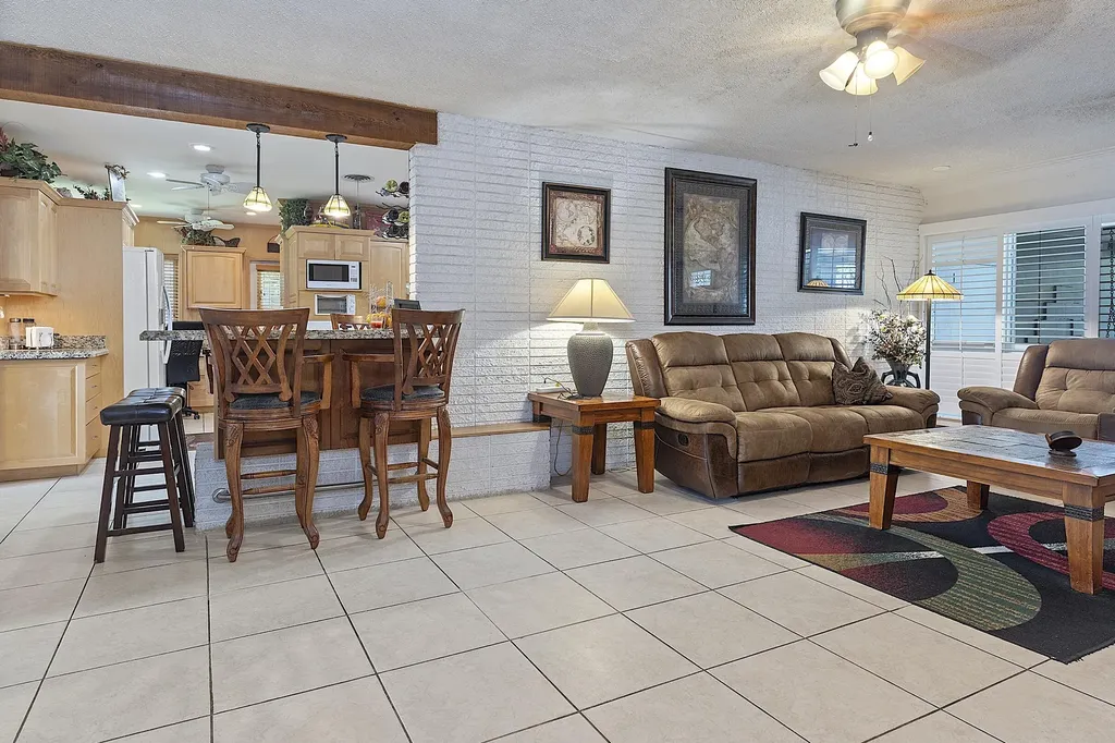 521 SW 59th Avenue Plantation FL 33317