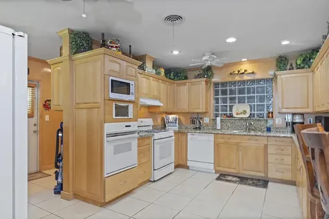 521 SW 59th Avenue Plantation FL 33317