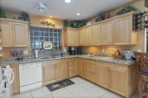 521 SW 59th Avenue Plantation FL 33317