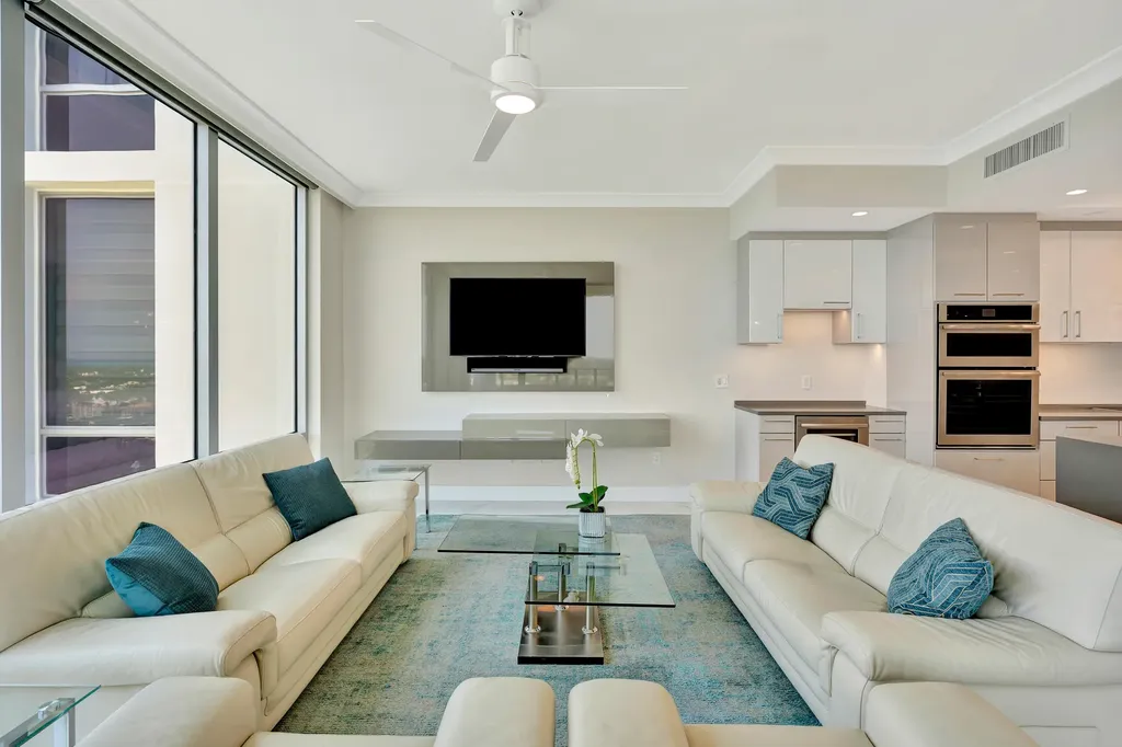 1 Water Club Way North Palm Beach FL 33408