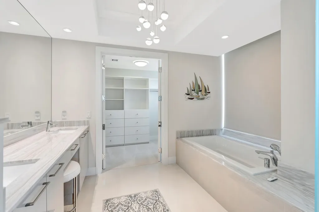 1 Water Club Way North Palm Beach FL 33408