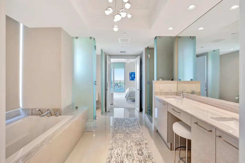 1 Water Club Way North Palm Beach FL 33408