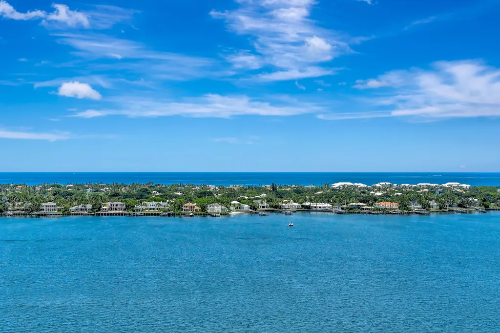 1 Water Club Way North Palm Beach FL 33408