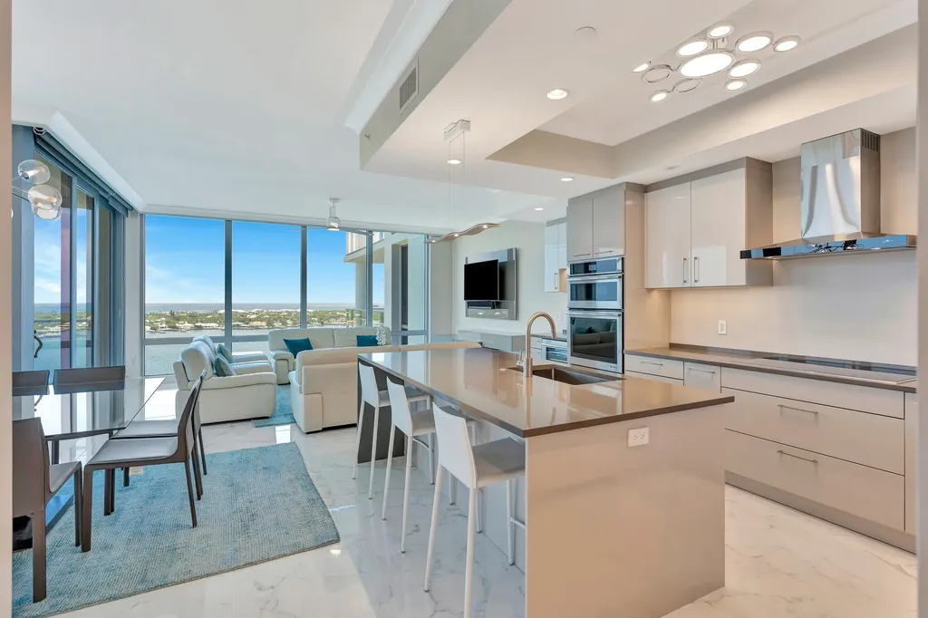 1 Water Club Way North Palm Beach FL 33408