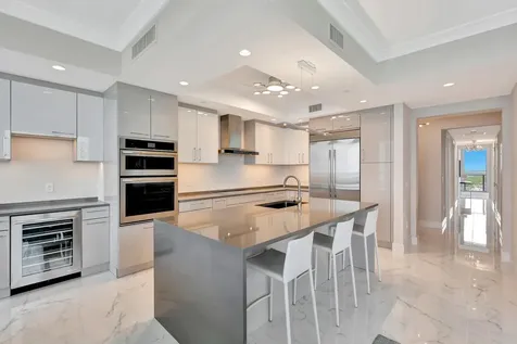 1 Water Club Way North Palm Beach FL 33408