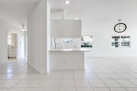 8270 Eleuthera Lane Wellington FL 33414