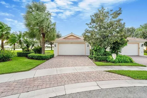 8270 Eleuthera Lane Wellington FL 33414