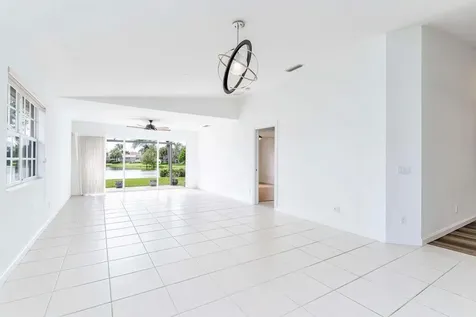 8270 Eleuthera Lane Wellington FL 33414