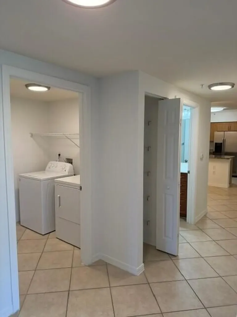 6378 Emerald Dunes Drive West Palm Beach FL 33411