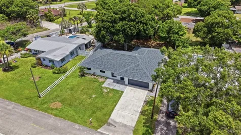 1124 Club Drive Fort Pierce FL 34982
