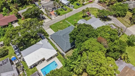 1124 Club Drive Fort Pierce FL 34982