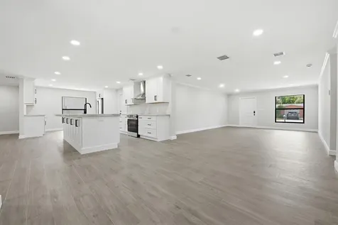 1124 Club Drive Fort Pierce FL 34982
