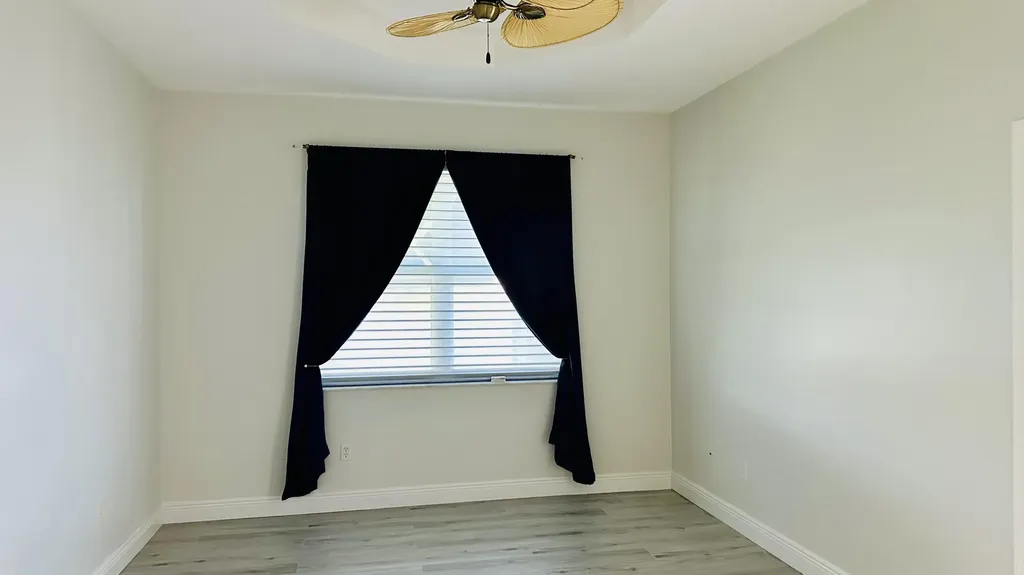 8601 Mangrove Cay West Palm Beach FL 33411