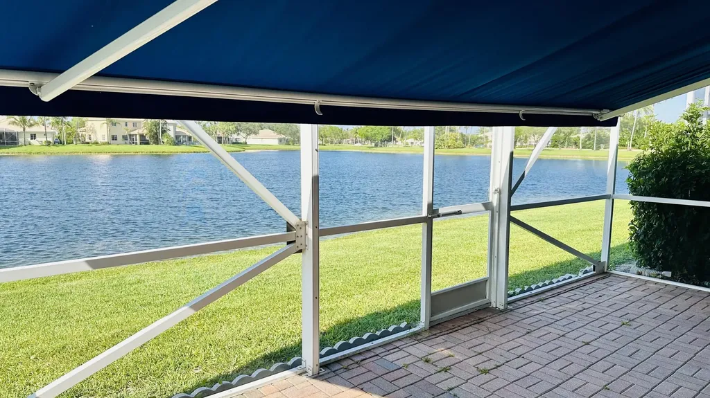 8601 Mangrove Cay West Palm Beach FL 33411