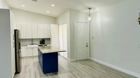 8601 Mangrove Cay West Palm Beach FL 33411