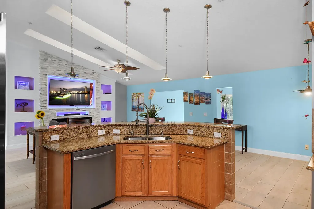 246 SE Ashley Oaks Way Stuart FL 34997