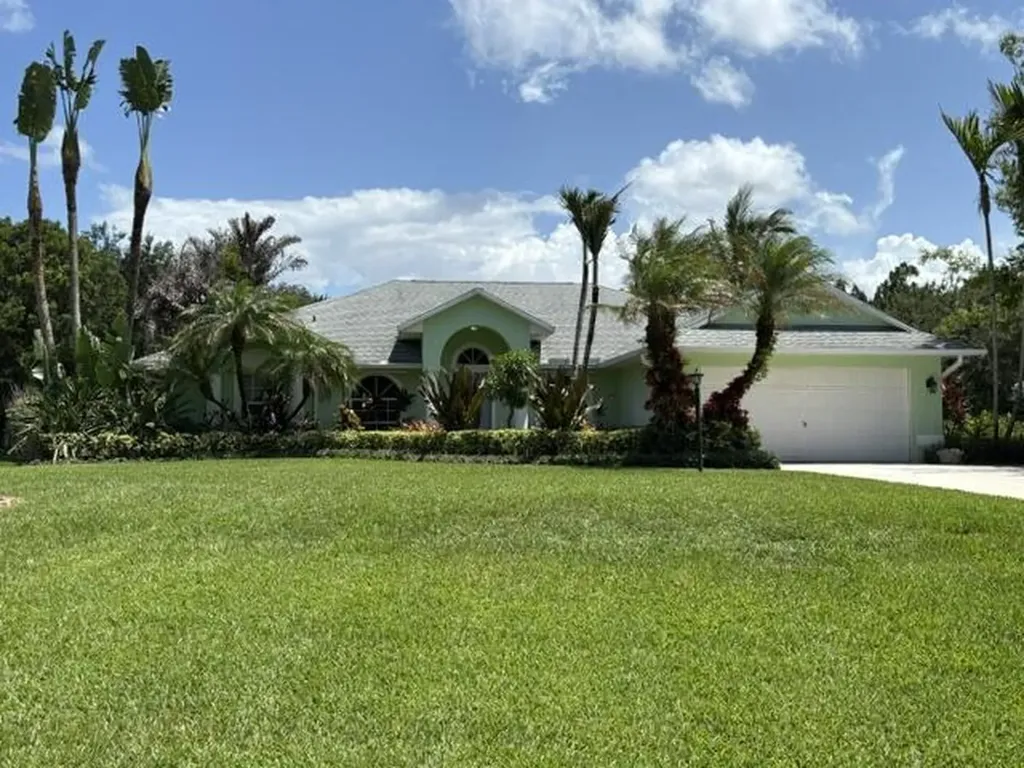 246 SE Ashley Oaks Way Stuart FL 34997
