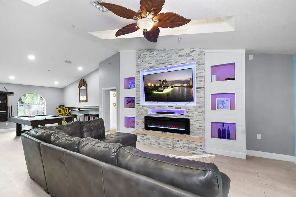 246 SE Ashley Oaks Way Stuart FL 34997
