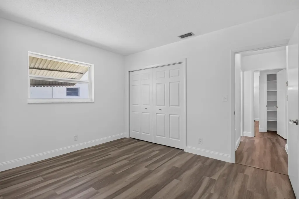 860-870 NE 23rd Avenue Pompano Beach FL 33062