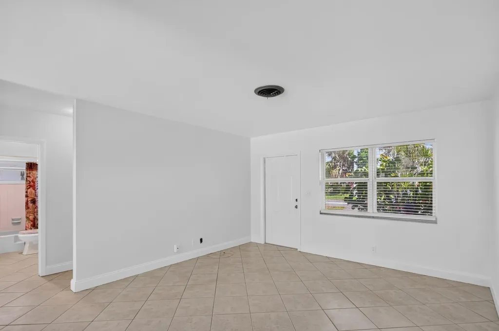 860-870 NE 23rd Avenue Pompano Beach FL 33062