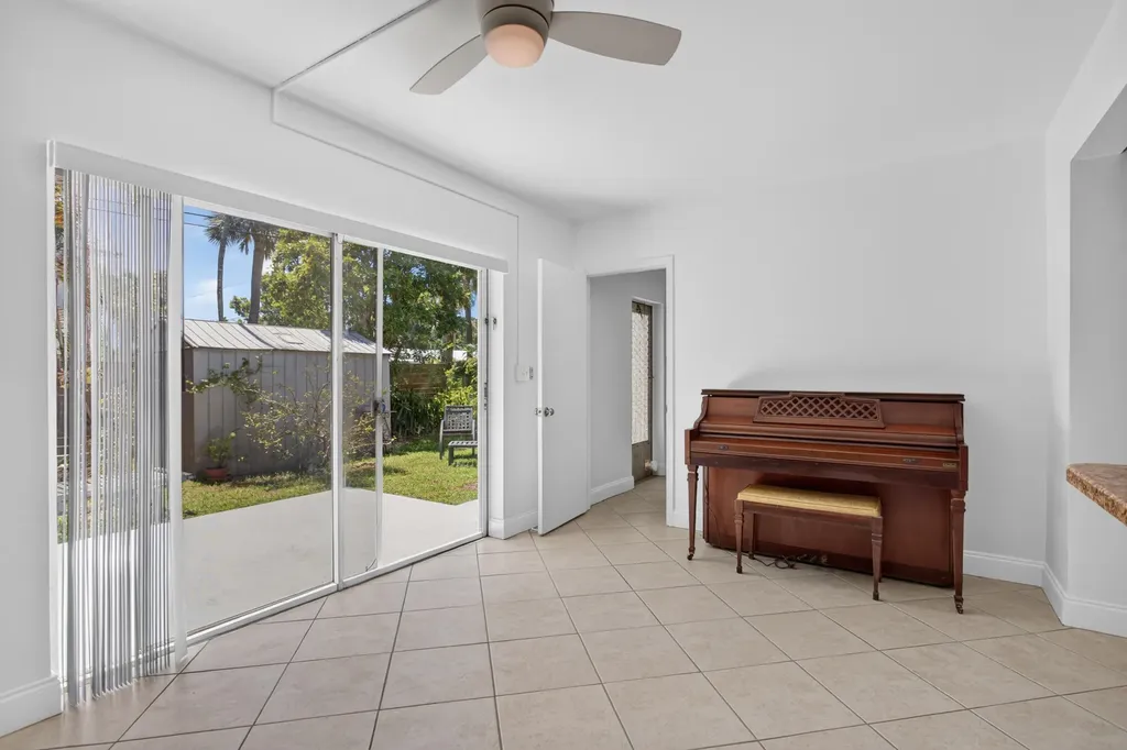 860-870 NE 23rd Avenue Pompano Beach FL 33062