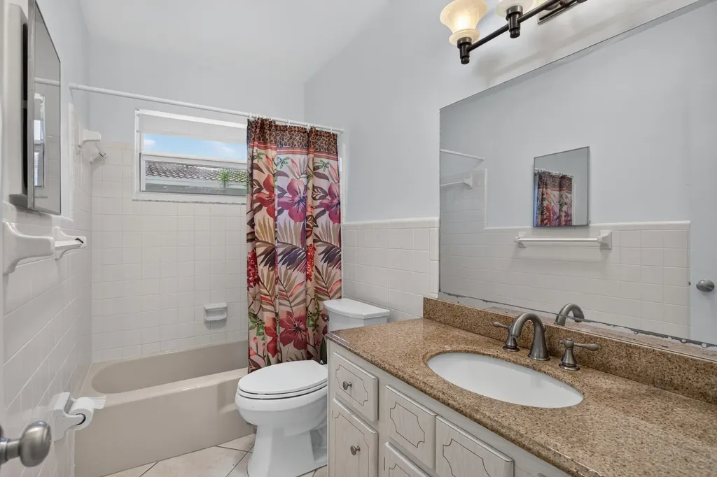 860-870 NE 23rd Avenue Pompano Beach FL 33062