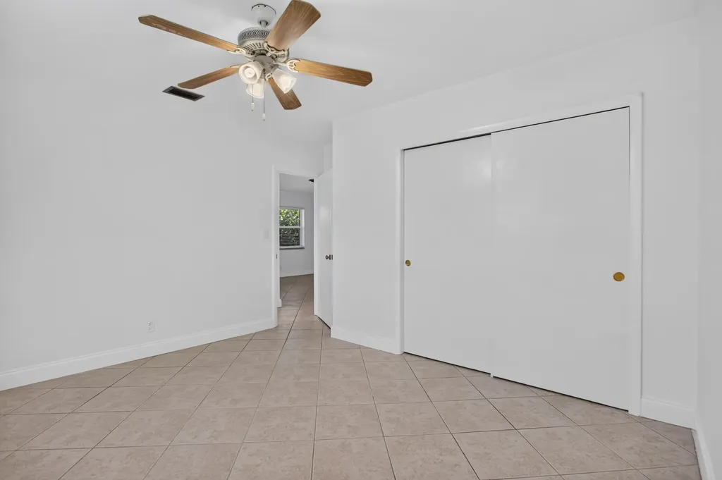 860-870 NE 23rd Avenue Pompano Beach FL 33062