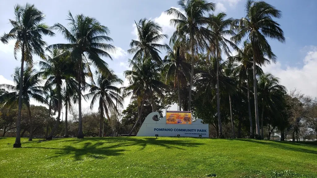 860-870 NE 23rd Avenue Pompano Beach FL 33062