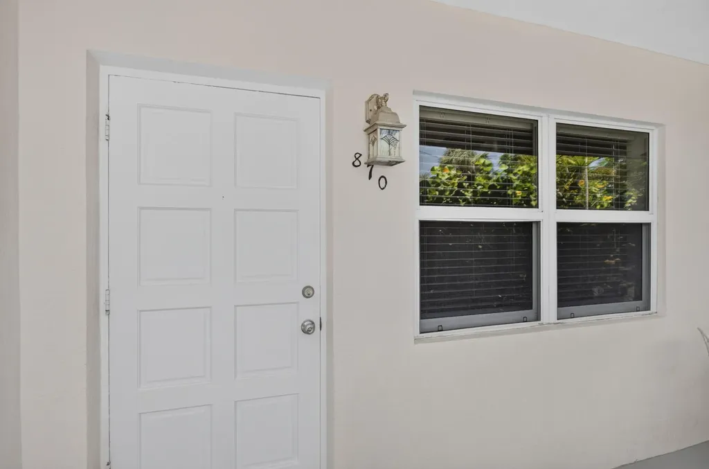860-870 NE 23rd Avenue Pompano Beach FL 33062