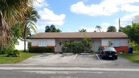860-870 NE 23rd Avenue Pompano Beach FL 33062