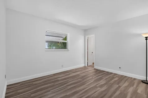 860-870 NE 23rd Avenue Pompano Beach FL 33062