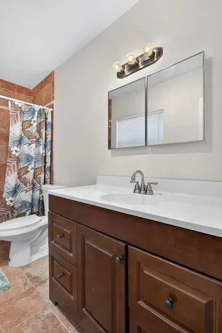 860-870 NE 23rd Avenue Pompano Beach FL 33062
