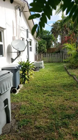 860-870 NE 23rd Avenue Pompano Beach FL 33062