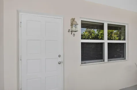 860-870 NE 23rd Avenue Pompano Beach FL 33062
