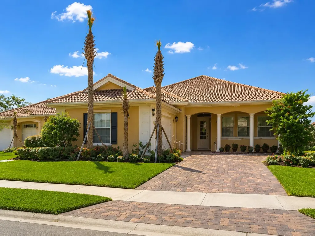 11237 SW Olmstead Drive Port St Lucie FL 34987