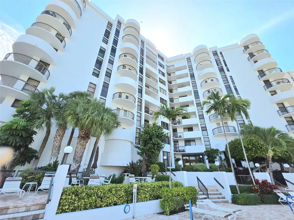 1631 S Ocean Boulevard Pompano Beach FL 33062
