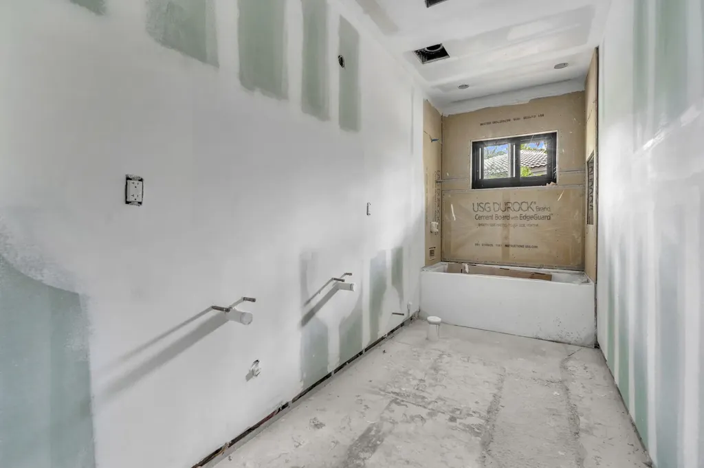 2800 Palmer Drive Hollywood FL 33021