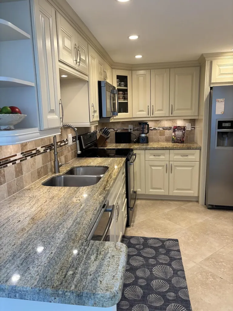 531 N Ocean Boulevard Pompano Beach FL 33062