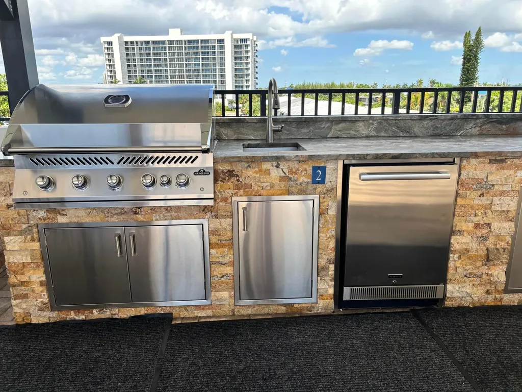 531 N Ocean Boulevard Pompano Beach FL 33062