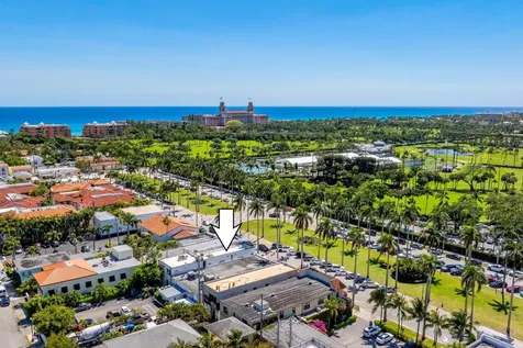 255 Royal Poinciana Way Palm Beach FL 33480