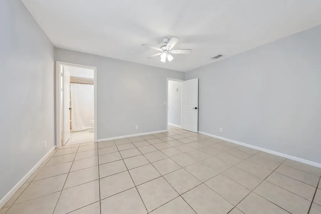 9050 E Highland Pines Boulevard Palm Beach Gardens FL 33418