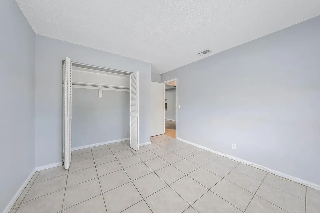 9050 E Highland Pines Boulevard Palm Beach Gardens FL 33418