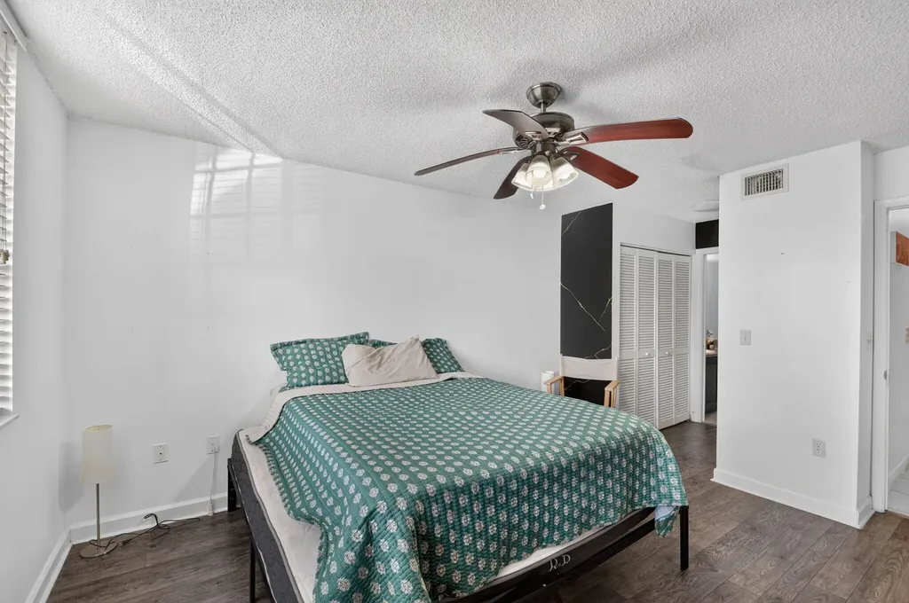 1733 Village Boulevard West Palm Beach FL 33409