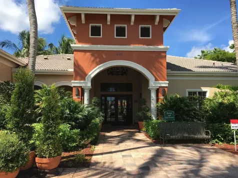 4177 N Haverhill Road West Palm Beach FL 33417