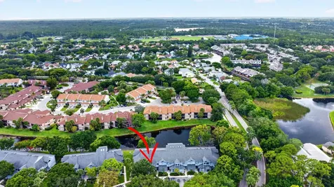 907 Harbour Pointe Way Greenacres FL 33413