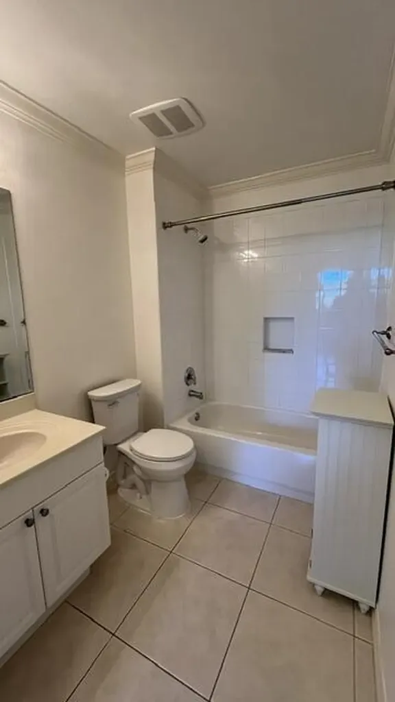 26 Royal Palm Way Boca Raton FL 33432