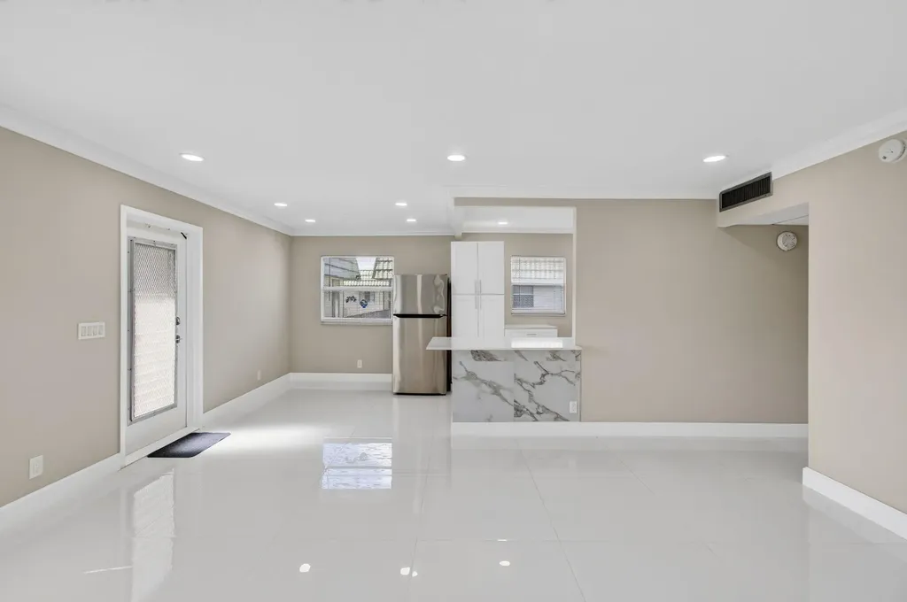 429 Flanders I Delray Beach FL 33484