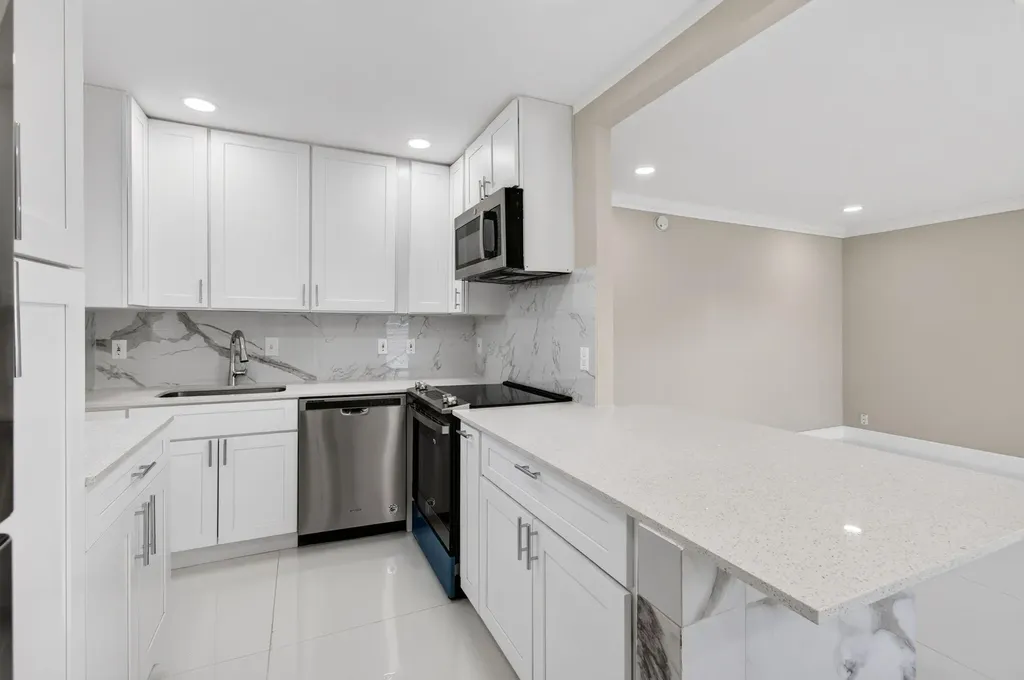 429 Flanders I Delray Beach FL 33484